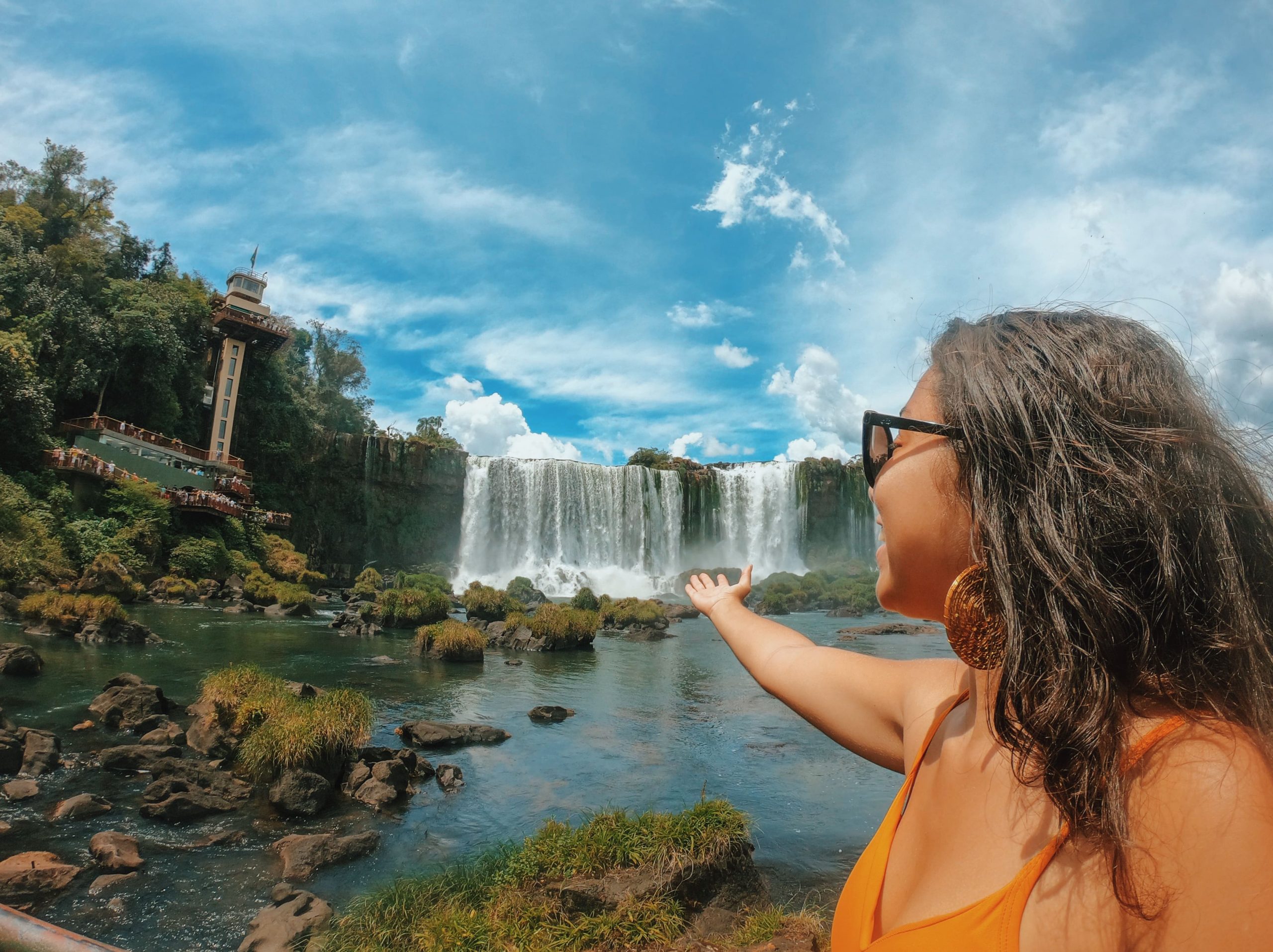 Como é alugar um carro em Foz do Iguaçú e passar a fronteira da Argentina