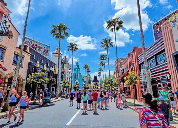 HOLLYWOOD-BOULEVARD-disney